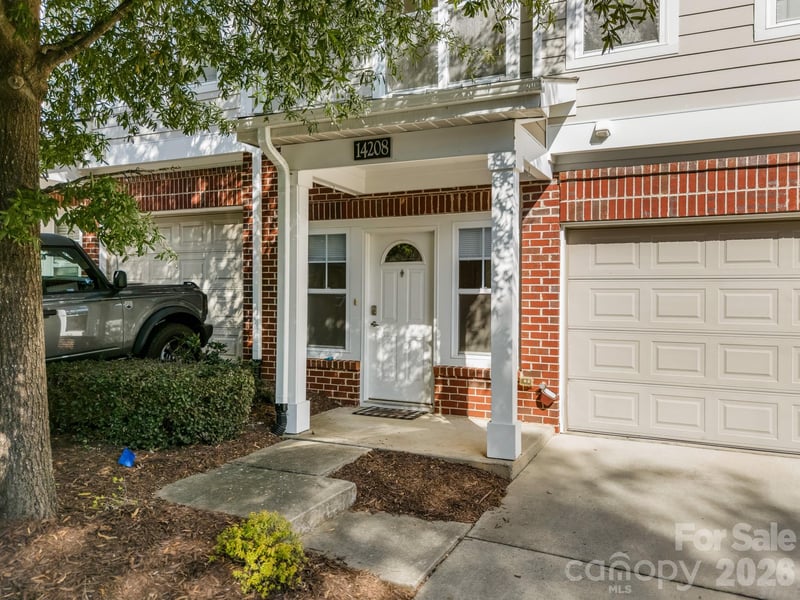 14208 Castle Abbey Ln, Charlotte, NC 28277