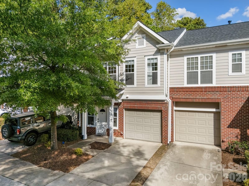 14208 Castle Abbey Ln, Charlotte, NC 28277