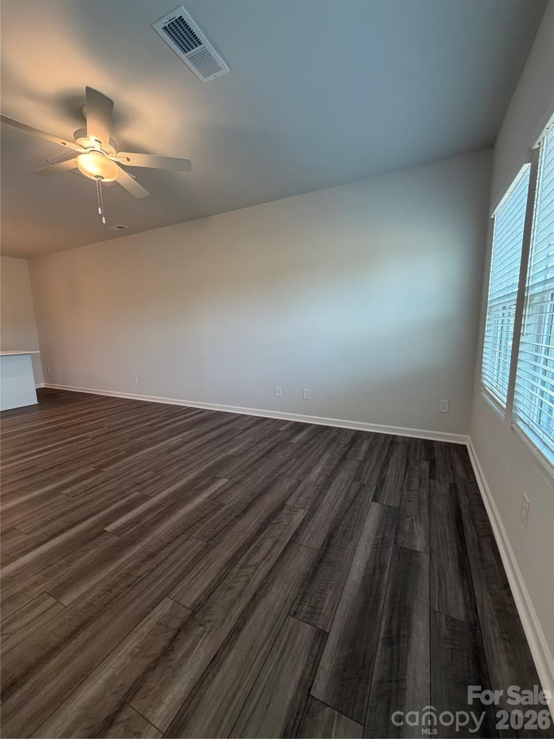 6554 Harlech St, Charlotte, NC 28269
