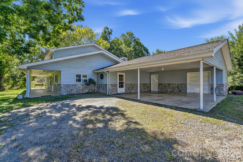 1145 Coleman Mountain Rd, Waynesville, NC 28785