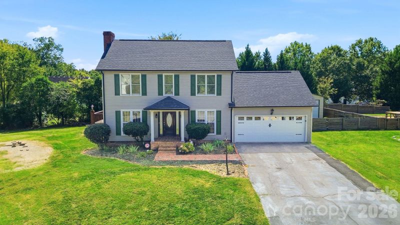 2351 Ellerbe Dr, Kannapolis, NC 28083