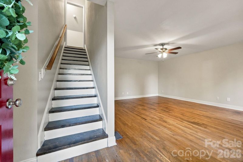 205 Colonial Ave, Concord, NC 28025