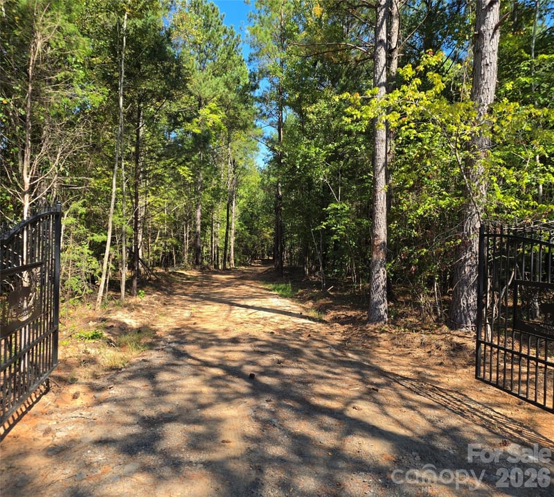 552 Midway Rd, Richburg, SC 29729