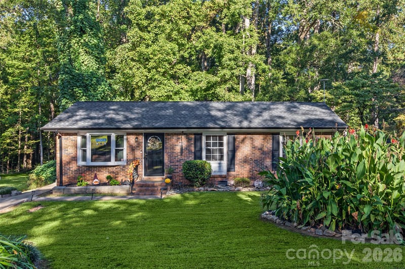 18 Northbrook Dr, York, SC 29745