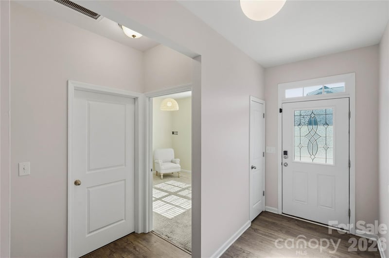 146 N Cromwell Dr, Mooresville, NC 28115