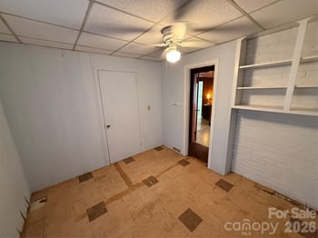 8915 Idlewild Rd, Charlotte, NC 28227