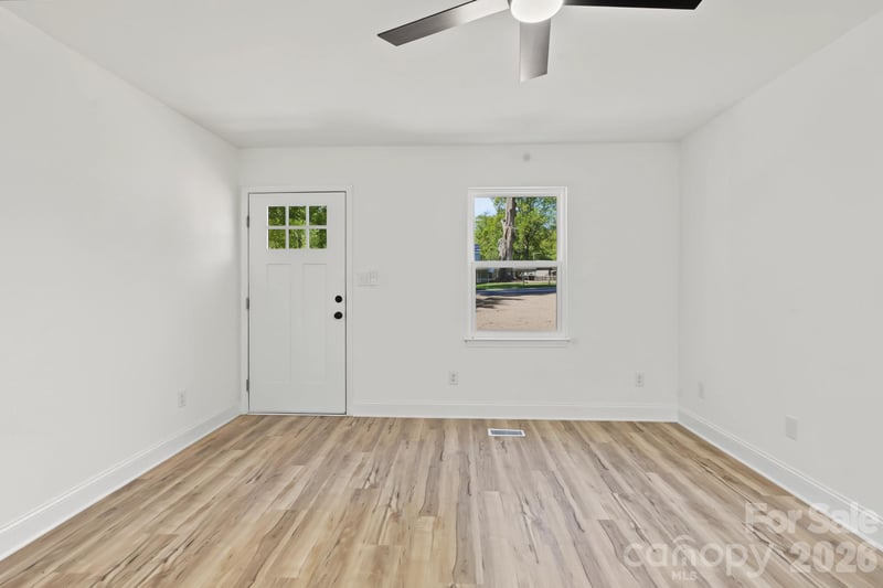 2825 Mayfair Ave, Charlotte, NC 28208