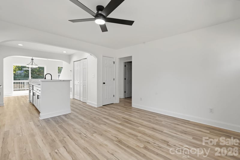 2825 Mayfair Ave, Charlotte, NC 28208