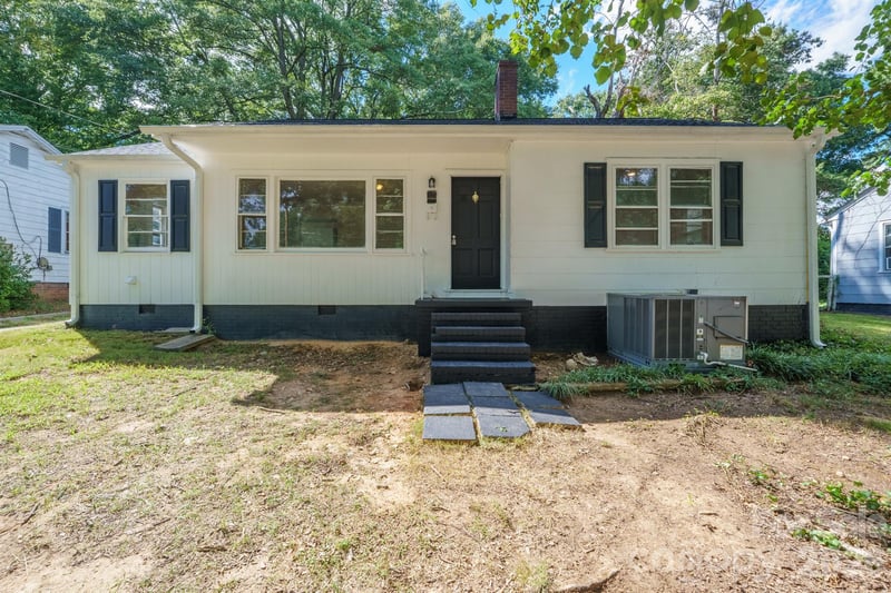 505 N Ransom St, Gastonia, NC 28052