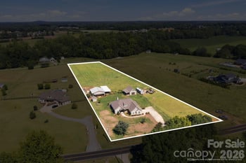 2870 Bradshaw Rd, Mooresville, NC 28115