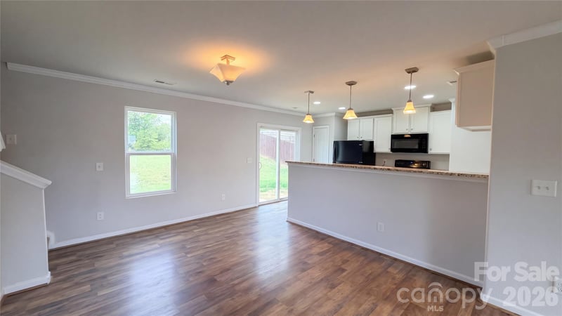6130 Loy Ct, Charlotte, NC 28214