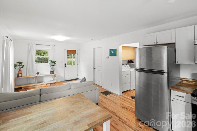 50 Long Cove Rd, Candler, NC 28715