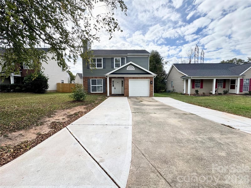 1634 Pamela Lorraine Dr, Charlotte, NC 28213