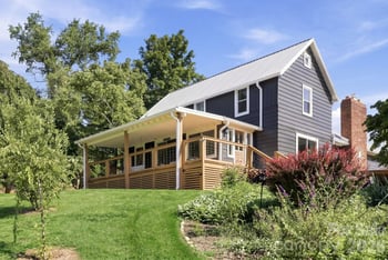2252 Riceville Rd, Asheville, NC 28805