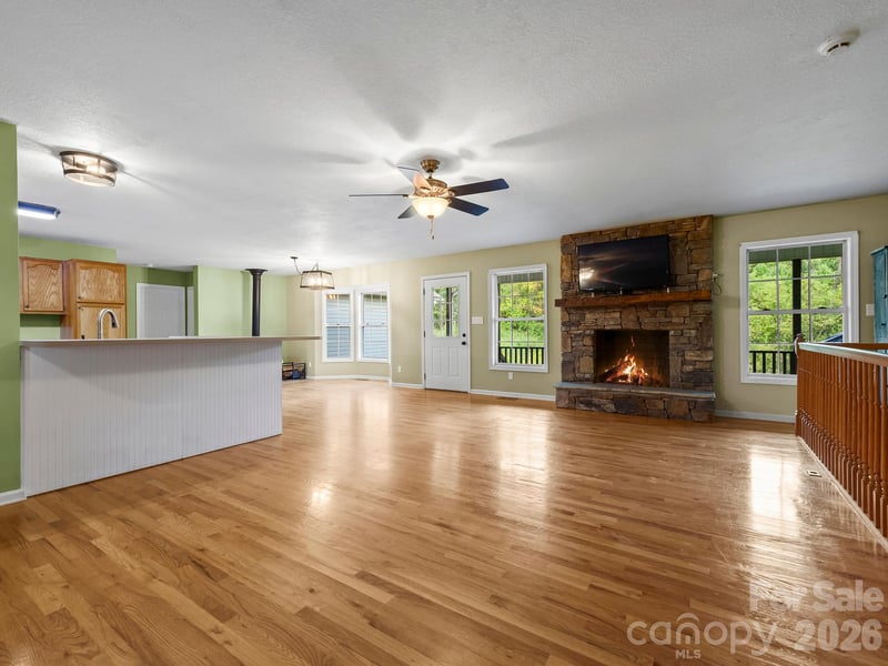 170 Yates Cove Rd, Waynesville, NC 28785