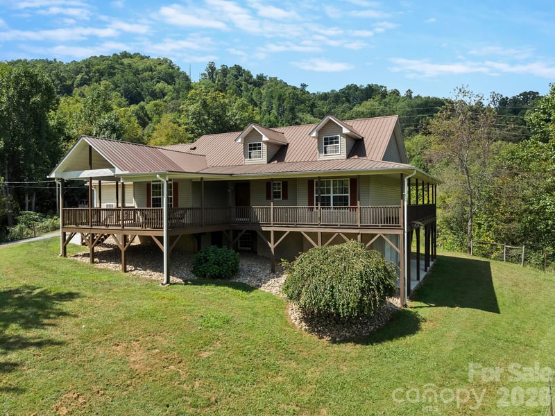 170 Yates Cove Rd, Waynesville, NC 28785