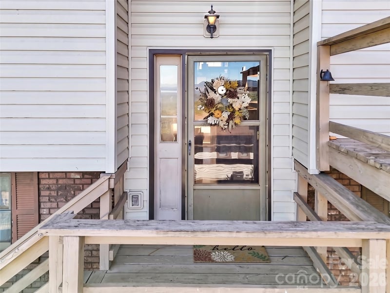 110 Atari Rd, Waynesville, NC 28786