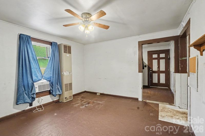 905 Skyland St, Kannapolis, NC 28083