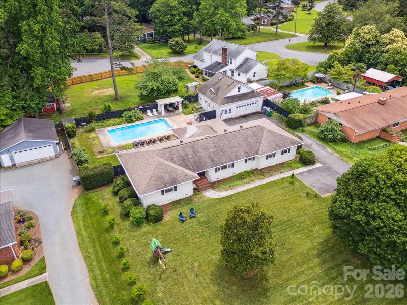 6700 Terry Dr, Charlotte, NC 28215