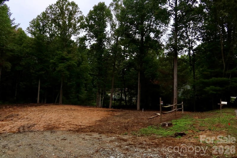 180 Cinnamon Way #22, Flat Rock, NC 28731