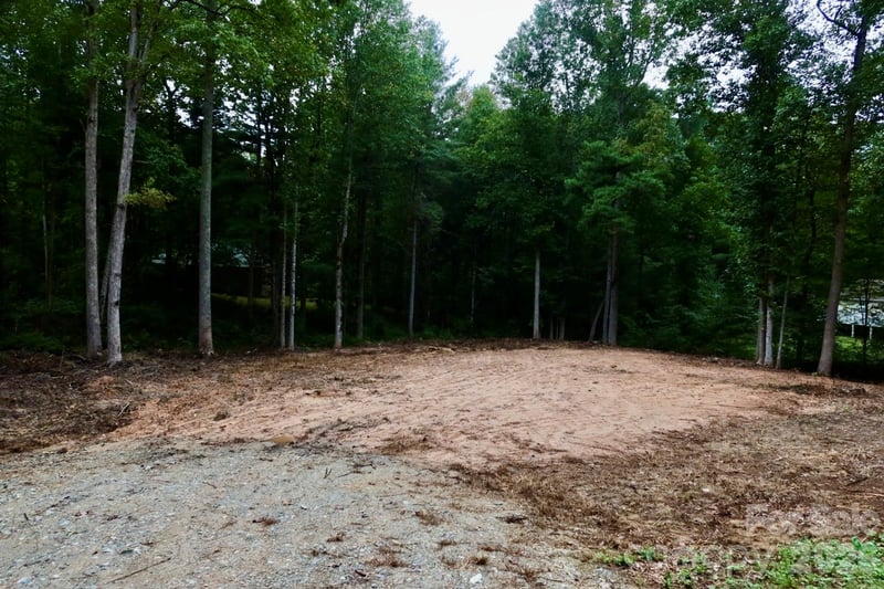 180 Cinnamon Way #22, Flat Rock, NC 28731