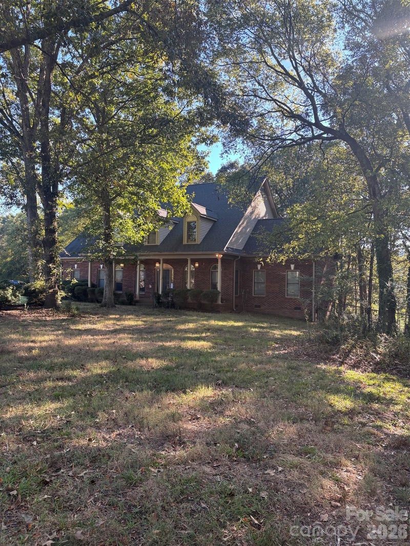 6010 River Run Dr, Marshville, NC 28103