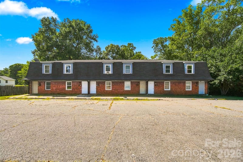 402 S Ashe Ave, Newton, NC 28658