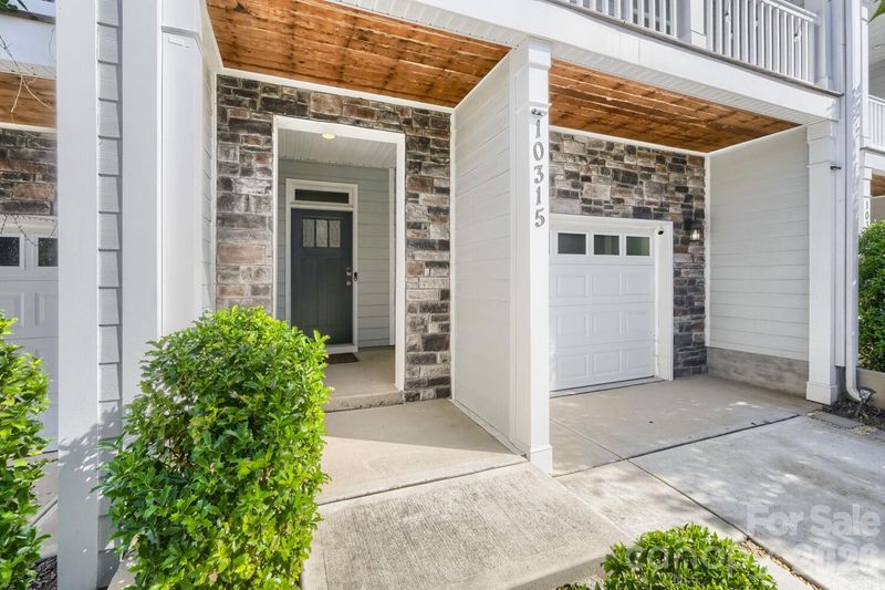 10315 Glenmere Creek Cir, Charlotte, NC 28262