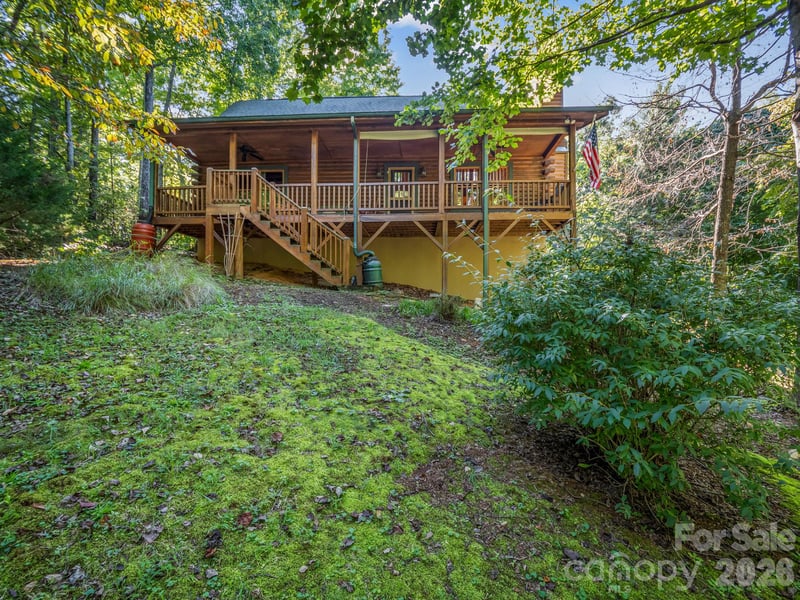 124 Starling Ln, Lake Lure, NC 28746