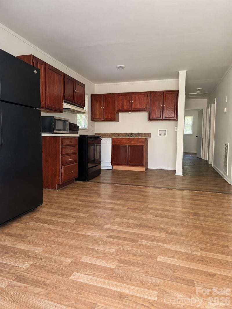 3135 Marney Ave, Charlotte, NC 28205