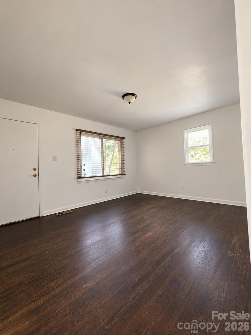 3135 Marney Ave, Charlotte, NC 28205