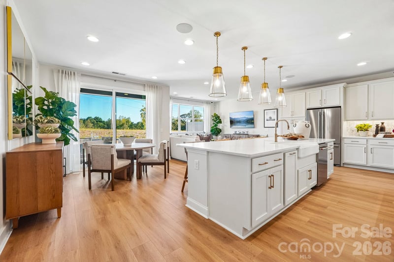 25029 Sprenger Dr, Cornelius, NC 28031