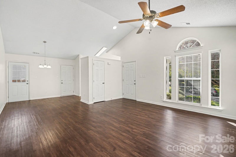 4609 Avalon Forest Ln, Charlotte, NC 28269