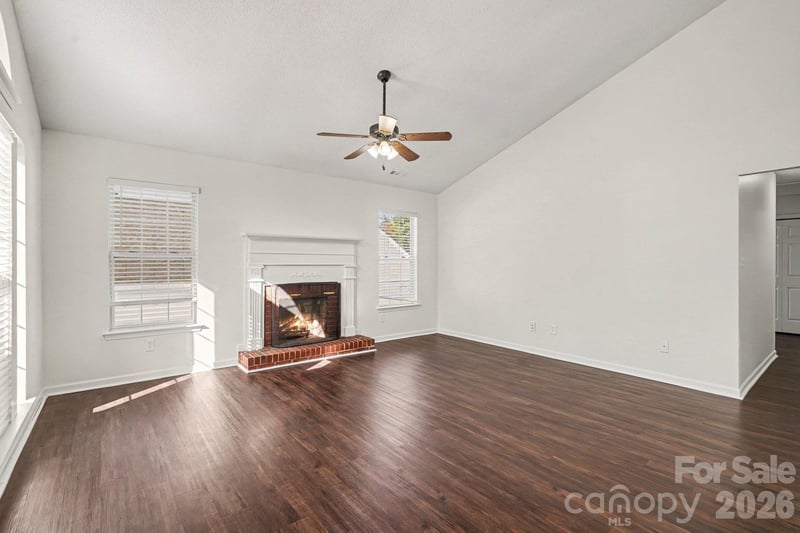 4609 Avalon Forest Ln, Charlotte, NC 28269