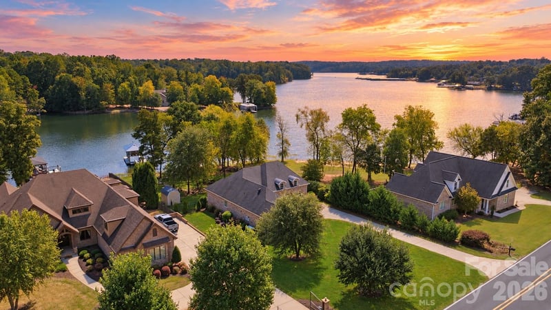 844 Armstrong Rd, Belmont, NC 28012