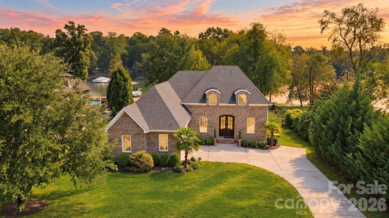844 Armstrong Rd, Belmont, NC 28012