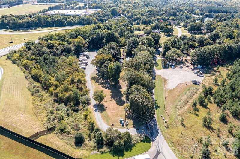 6770 Hudspeth Rd, Harrisburg, NC 28075