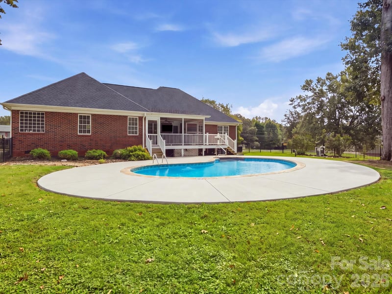 5100 Basswood Dr, Concord, NC 28025