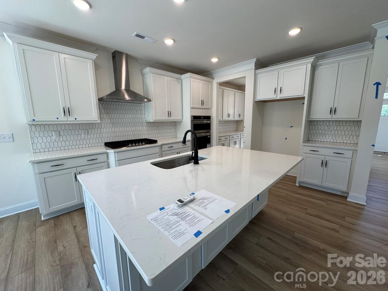 2752 Ashton Park Ln, Monroe, NC 28110
