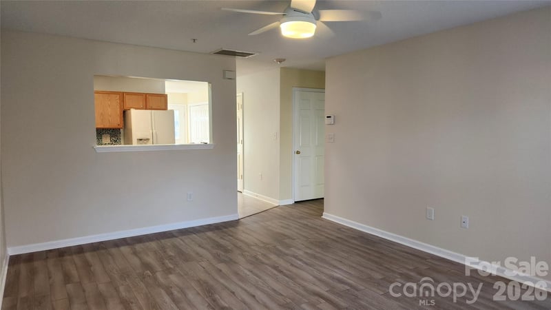 110 Steam Engine Dr #204, Mooresville, NC 28115