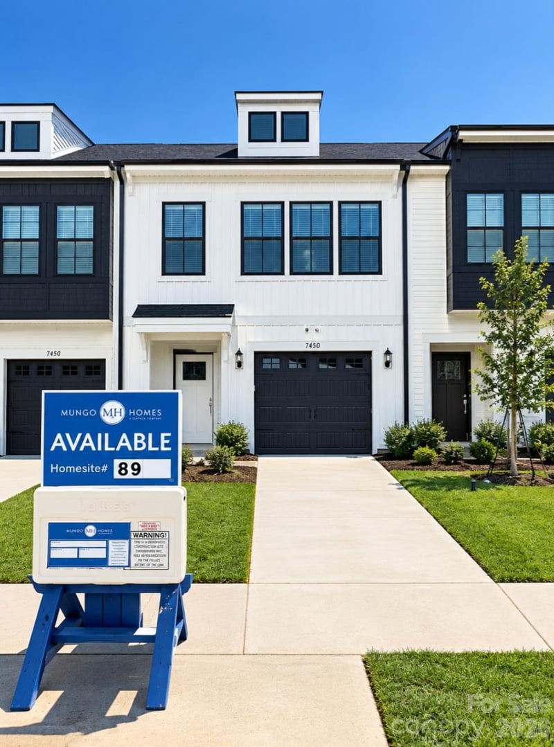 7450 Mashburn Dr, Charlotte, NC 28269