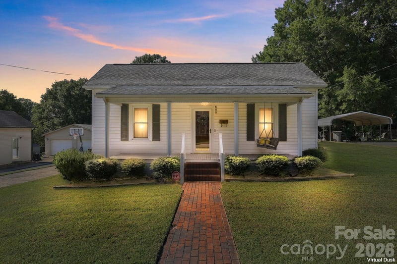 609 Poplar Ave, Kannapolis, NC 28081