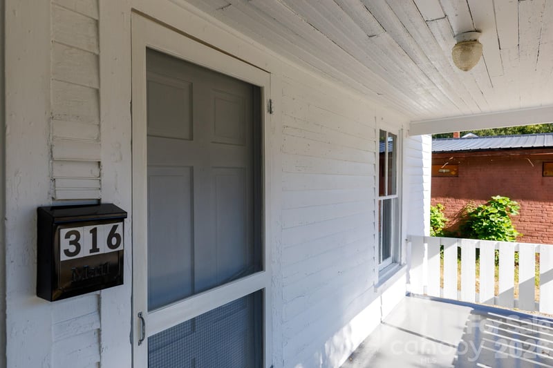316 S Stonewall Ave, Rock Hill, SC 29730