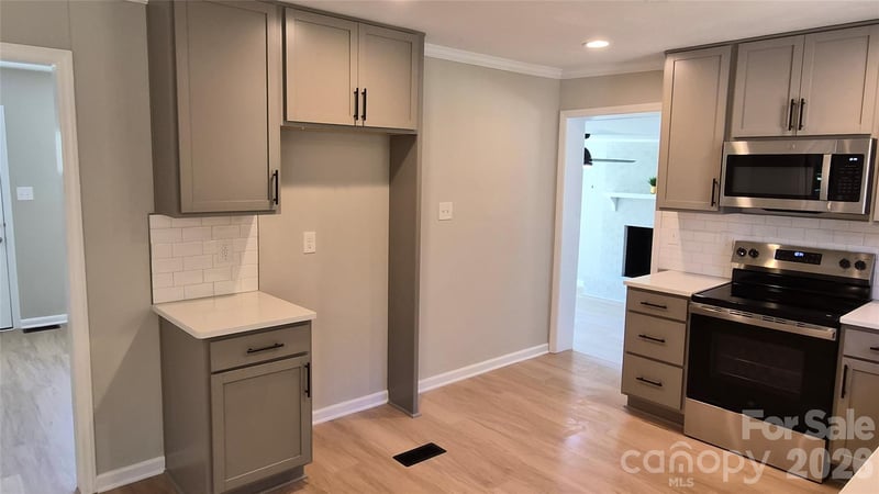 3268 Hoke Rd, Heath Springs, SC 29058
