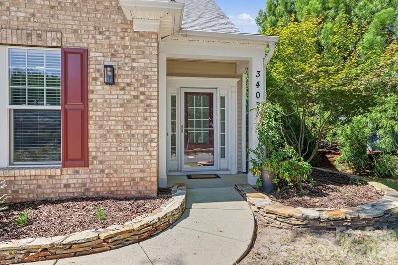 3402 Darlington Rd, Matthews, NC 28105