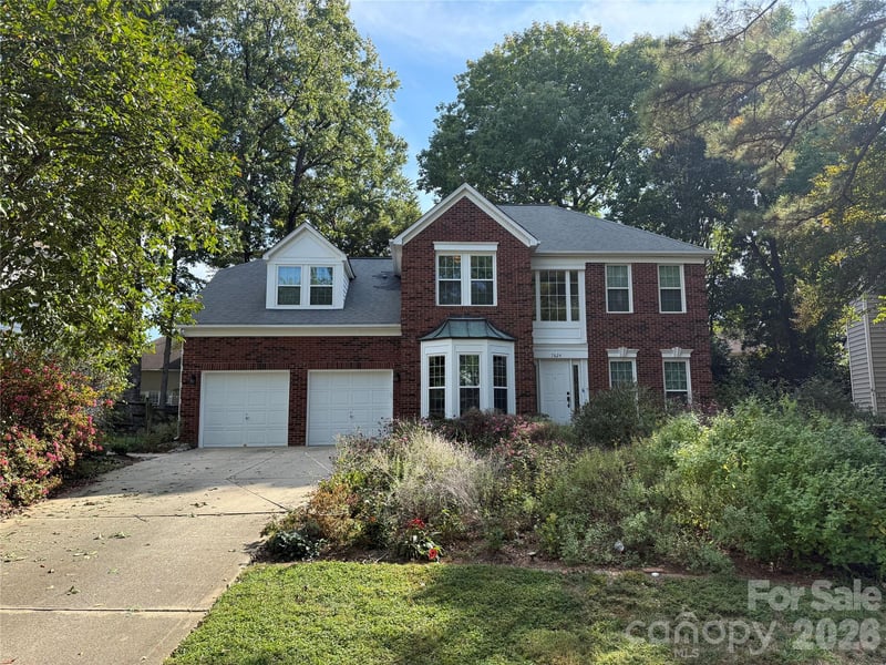 7624 Lady Bank Dr, Charlotte, NC 28269