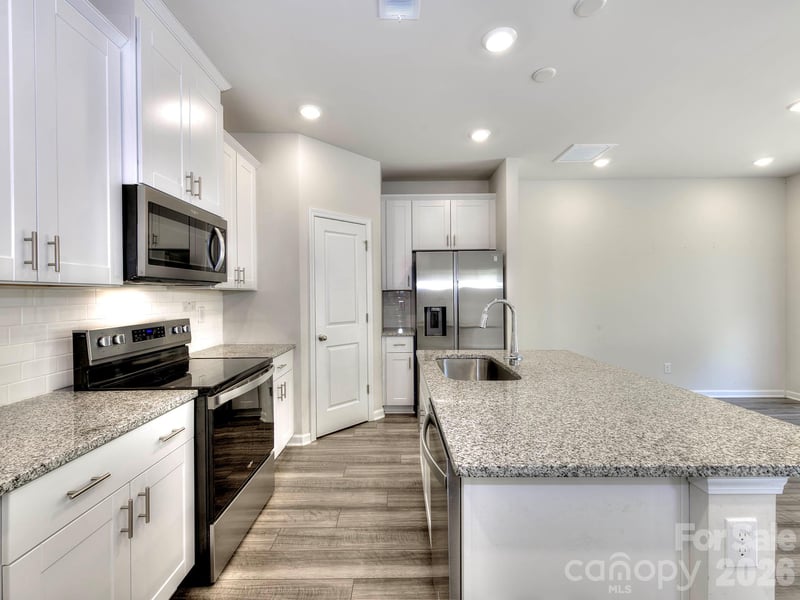 840 Gerard Bay Dr, Fort Mill, SC 29715