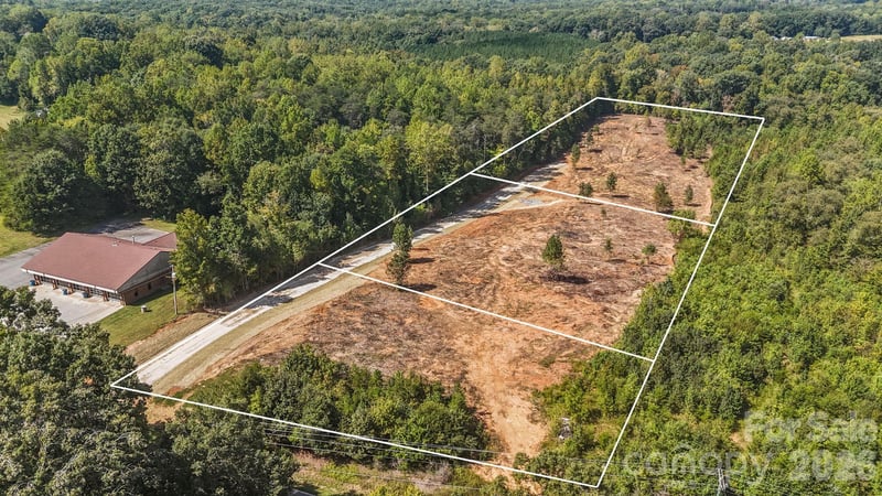 4369 Mount Pleasant Rd #1, Sherrills Ford, NC 28673