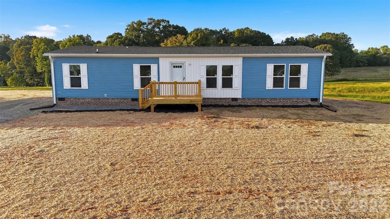 130 Speaks Rd, Olin, NC 28660