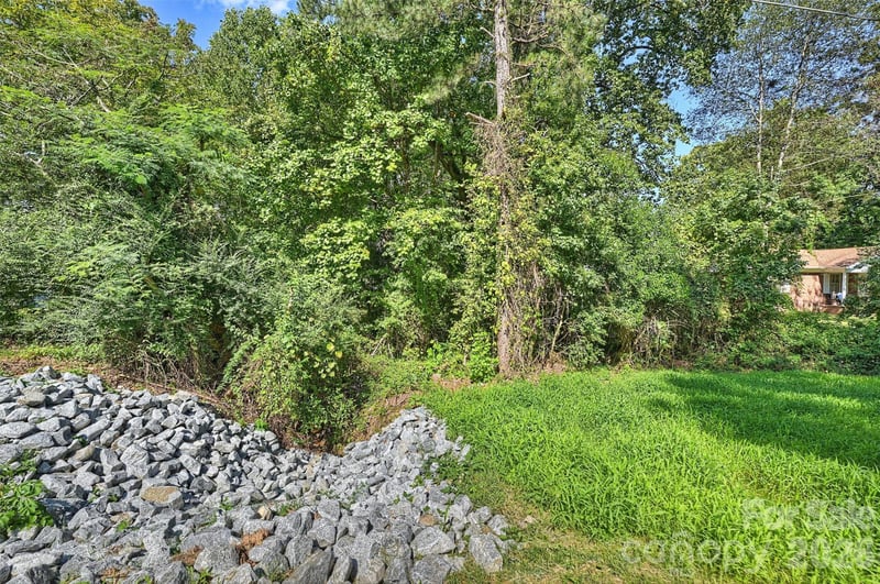 409 Lyndon St, Kannapolis, NC 28083